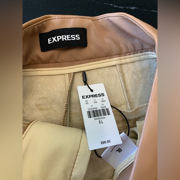 Express Tan Set - Picture 8 of 15